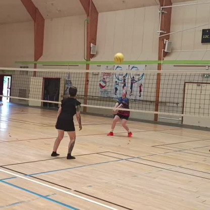 Soft volley